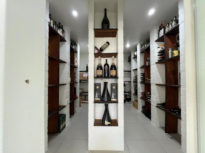 4 Bedroom Property for Sale in Dwarskersbos Western Cape